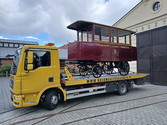 Nietypowy transport – jak wygląda realizacja takiego zlecenia?