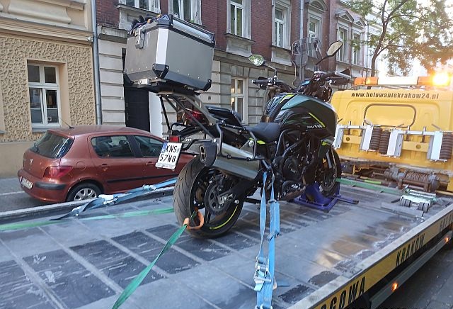 transportu motocykla turystycznego